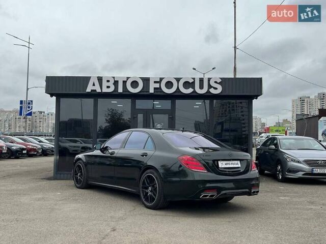 Серый Мерседес С Класс, объемом двигателя 3.98 л и пробегом 121 тыс. км за 48990 $, фото 4 на Automoto.ua