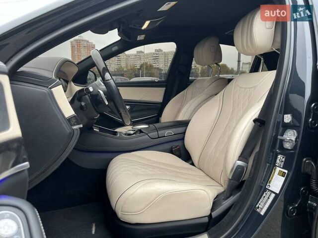 Серый Мерседес С Класс, объемом двигателя 3.98 л и пробегом 121 тыс. км за 48990 $, фото 8 на Automoto.ua