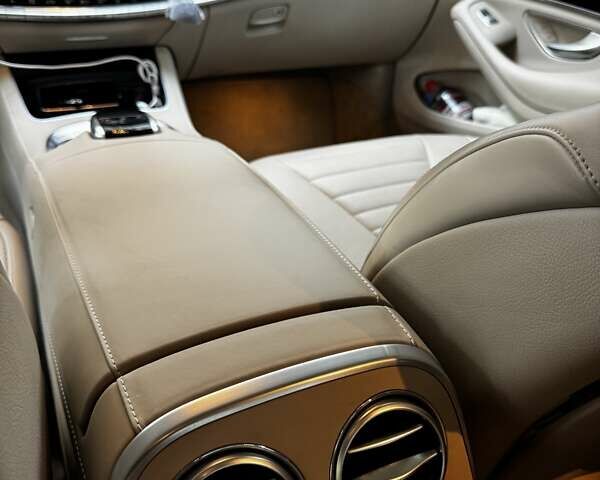 Серый Мерседес С Класс, объемом двигателя 2.99 л и пробегом 103 тыс. км за 62500 $, фото 11 на Automoto.ua