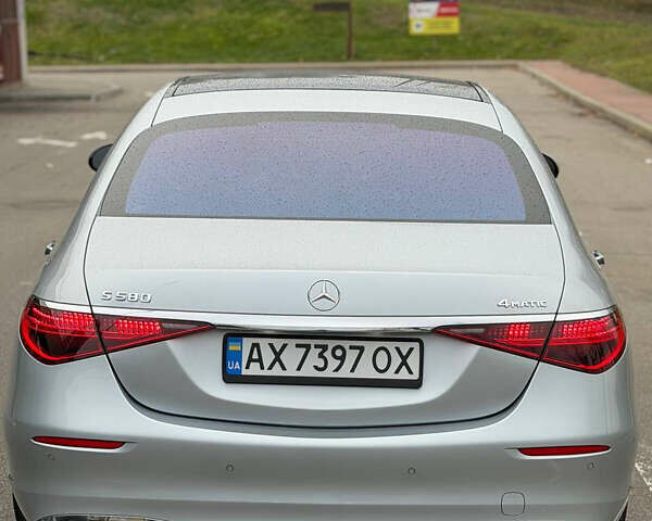 Серый Мерседес С Класс, объемом двигателя 3.98 л и пробегом 49 тыс. км за 95000 $, фото 6 на Automoto.ua