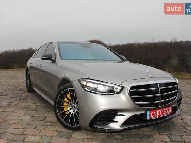 Серый Мерседес С Класс, объемом двигателя 4 л и пробегом 120 тыс. км за 105000 $, фото 35 на Automoto.ua