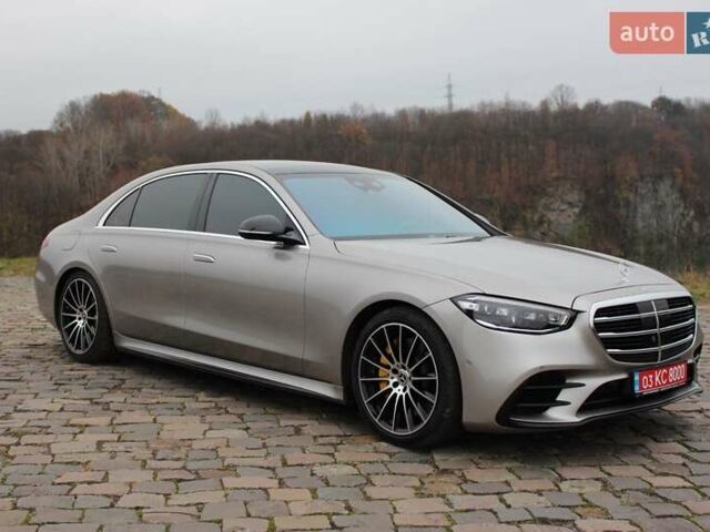 Серый Мерседес С Класс, объемом двигателя 4 л и пробегом 120 тыс. км за 105000 $, фото 13 на Automoto.ua