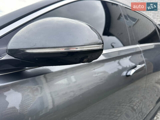 Серый Мерседес С Класс, объемом двигателя 3.98 л и пробегом 42 тыс. км за 95999 $, фото 12 на Automoto.ua