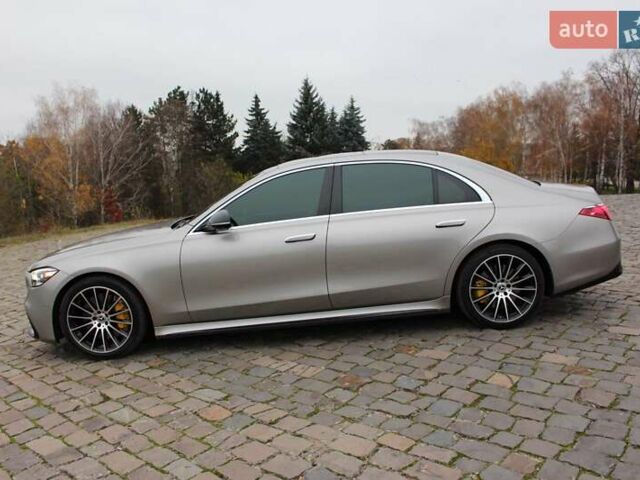 Серый Мерседес С Класс, объемом двигателя 4 л и пробегом 120 тыс. км за 105000 $, фото 40 на Automoto.ua