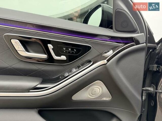 Сірий Мерседес С Клас, об'ємом двигуна 2.93 л та пробігом 63 тис. км за 112999 $, фото 16 на Automoto.ua