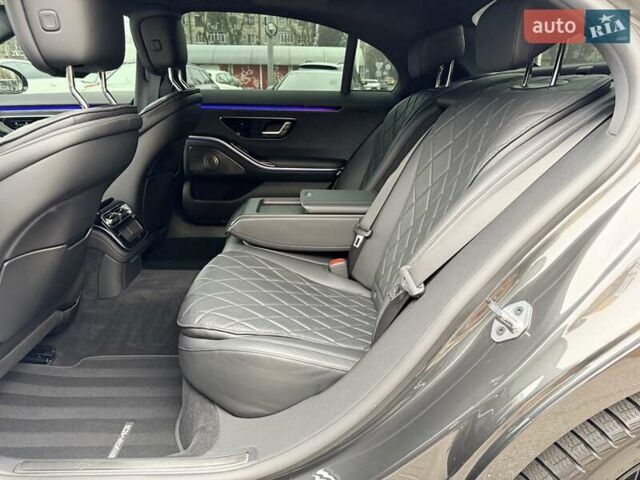 Сірий Мерседес С Клас, об'ємом двигуна 2.93 л та пробігом 63 тис. км за 112999 $, фото 19 на Automoto.ua