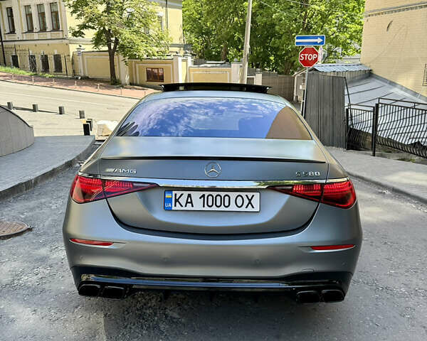 Мерседес С Клас 2021 у Києві на Automoto.ua Сірий Мерседес С Клас, об'ємом двигуна 3.98 л та пробігом 18 тис. км за 111111 $, фото 10 на Automoto.ua