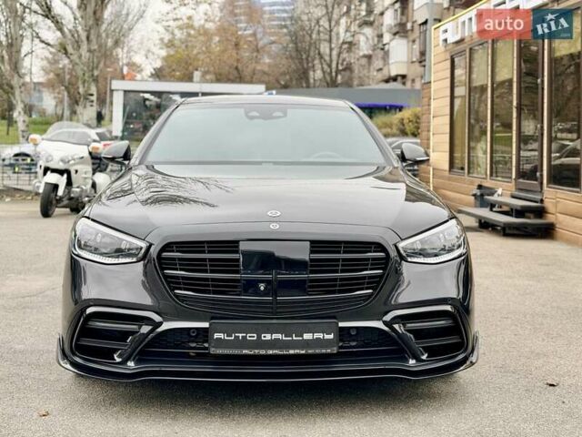 Сірий Мерседес С Клас, об'ємом двигуна 2.93 л та пробігом 63 тис. км за 112999 $, фото 2 на Automoto.ua