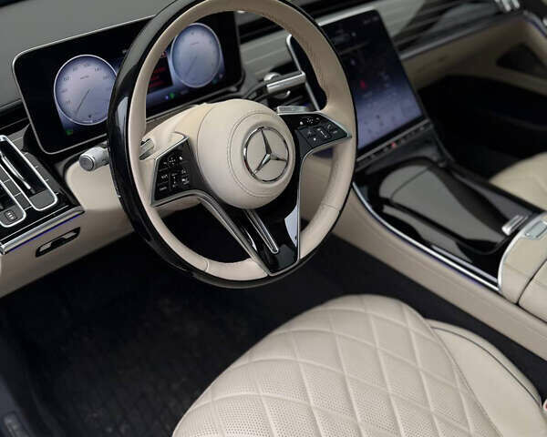 Серый Мерседес С Класс, объемом двигателя 3.98 л и пробегом 49 тыс. км за 95000 $, фото 14 на Automoto.ua