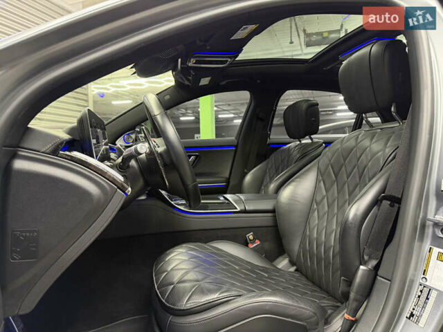 Серый Мерседес С Класс, объемом двигателя 4 л и пробегом 20 тыс. км за 105000 $, фото 12 на Automoto.ua