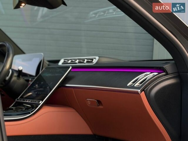 Серый Мерседес С Класс, объемом двигателя 3 л и пробегом 141 тыс. км за 93000 $, фото 103 на Automoto.ua