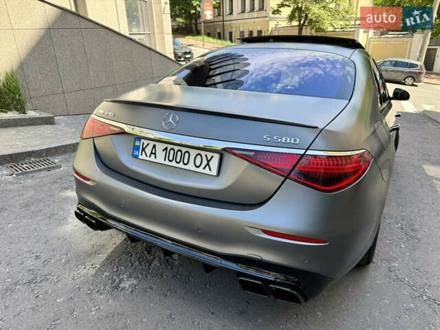 Мерседес С Клас 2021 у Києві на Automoto.ua Сірий Мерседес С Клас, об'ємом двигуна 3.98 л та пробігом 18 тис. км за 111111 $, фото 6 на Automoto.ua