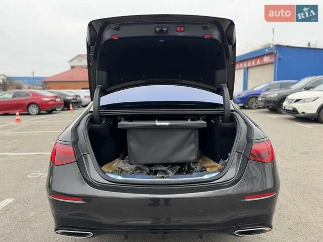 Серый Мерседес С Класс, объемом двигателя 4 л и пробегом 54 тыс. км за 115000 $, фото 40 на Automoto.ua