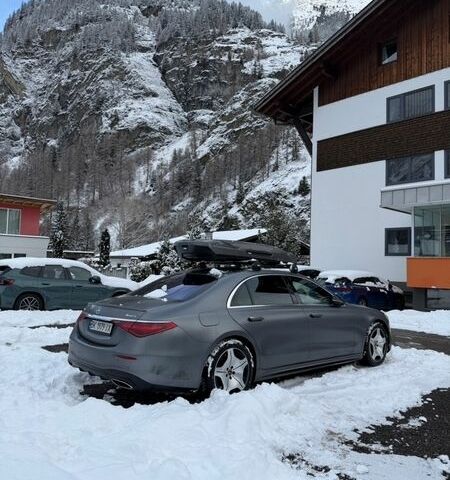 Сірий Мерседес С Клас, об'ємом двигуна 4 л та пробігом 55 тис. км за 97000 $, фото 10 на Automoto.ua