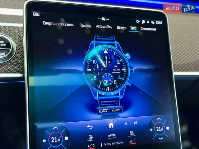 Серый Мерседес С Класс, объемом двигателя 3.98 л и пробегом 14 тыс. км за 300000 $, фото 92 на Automoto.ua