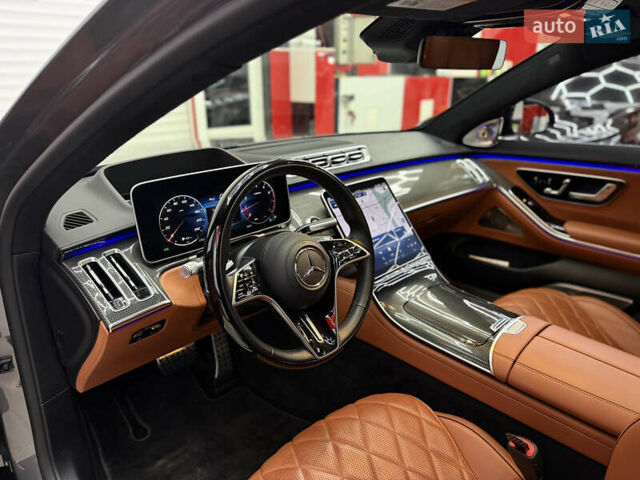 Серый Мерседес С Класс, объемом двигателя 3.98 л и пробегом 20 тыс. км за 120000 $, фото 9 на Automoto.ua