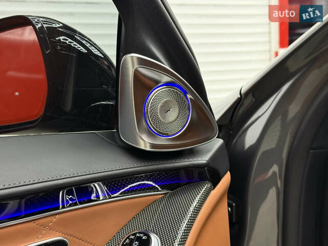 Серый Мерседес С Класс, объемом двигателя 3.98 л и пробегом 20 тыс. км за 120000 $, фото 8 на Automoto.ua