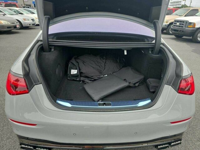 Сірий Мерседес С Клас, об'ємом двигуна 4 л та пробігом 2 тис. км за 179500 $, фото 9 на Automoto.ua