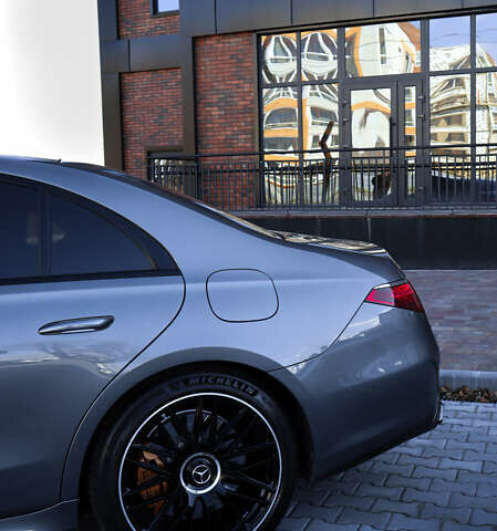 Серый Мерседес С Класс, объемом двигателя 3.98 л и пробегом 19 тыс. км за 315000 $, фото 7 на Automoto.ua