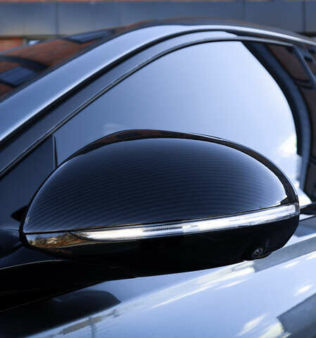 Серый Мерседес С Класс, объемом двигателя 3.98 л и пробегом 19 тыс. км за 315000 $, фото 8 на Automoto.ua