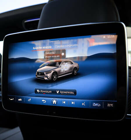 Серый Мерседес С Класс, объемом двигателя 3.98 л и пробегом 19 тыс. км за 315000 $, фото 12 на Automoto.ua