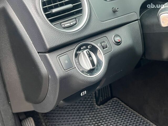 Серый Мерседес С Класс, объемом двигателя 2.2 л и пробегом 208 тыс. км за 12890 $, фото 30 на Automoto.ua