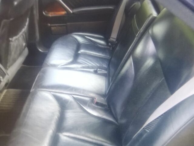 Синий Мерседес С Класс, объемом двигателя 4.2 л и пробегом 300 тыс. км за 6300 $, фото 2 на Automoto.ua