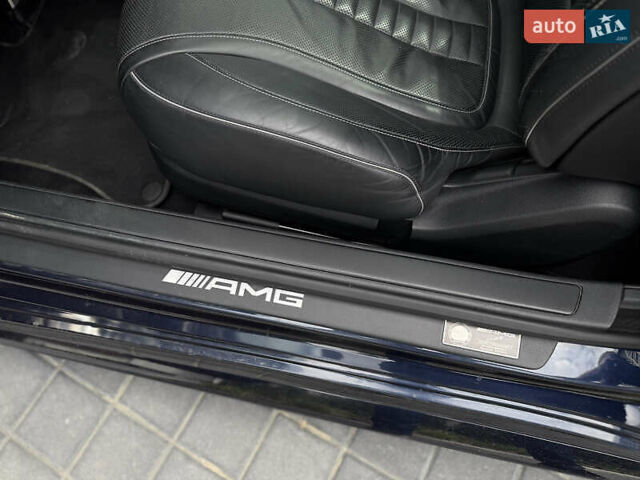 Синій Мерседес С Клас, об'ємом двигуна 3.98 л та пробігом 94 тис. км за 43000 $, фото 2 на Automoto.ua