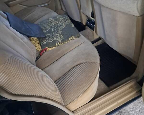 Синий Мерседес С Класс, объемом двигателя 3 л и пробегом 350 тыс. км за 6300 $, фото 5 на Automoto.ua