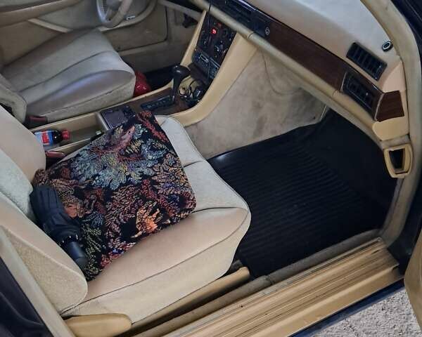 Синий Мерседес С Класс, объемом двигателя 3 л и пробегом 350 тыс. км за 6300 $, фото 6 на Automoto.ua