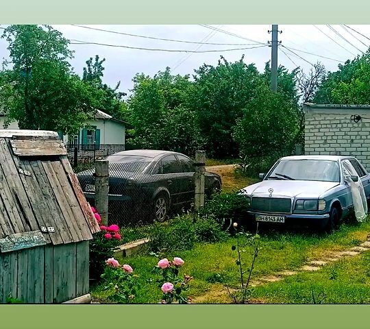 Синий Мерседес С Класс, объемом двигателя 2.9 л и пробегом 400 тыс. км за 1800 $, фото 3 на Automoto.ua