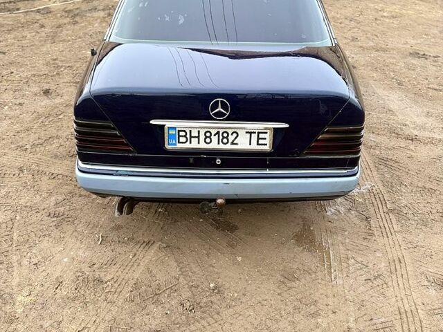 Синий Мерседес С Класс, объемом двигателя 2.8 л и пробегом 123 тыс. км за 2200 $, фото 5 на Automoto.ua