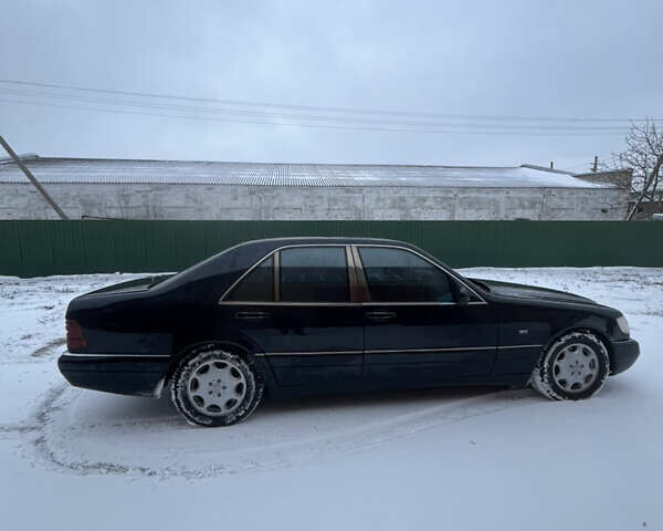 Синій Мерседес С Клас, об'ємом двигуна 3.45 л та пробігом 500 тис. км за 5200 $, фото 7 на Automoto.ua