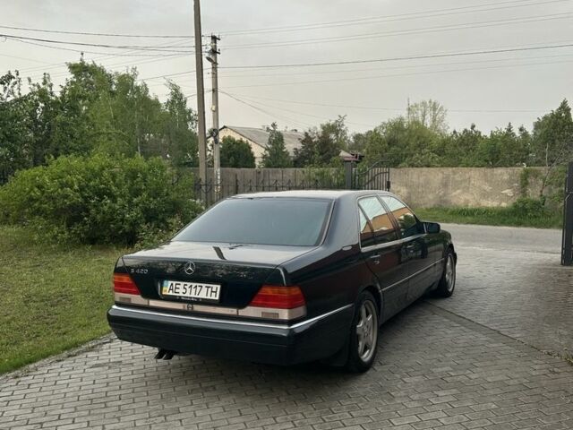 Синій Мерседес С Клас, об'ємом двигуна 4.2 л та пробігом 365 тис. км за 7500 $, фото 5 на Automoto.ua