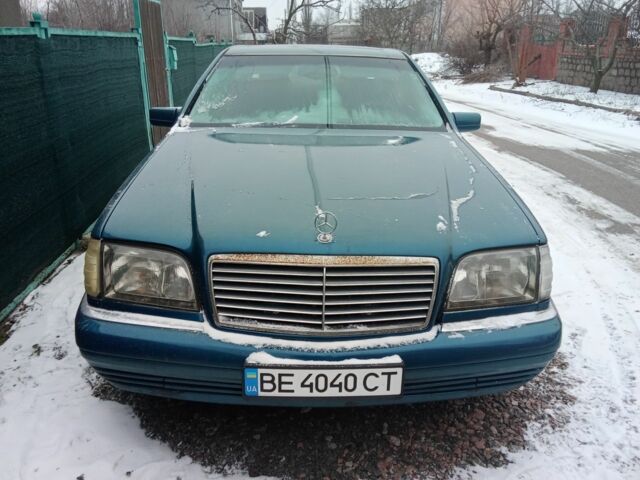 Синій Мерседес С Клас, об'ємом двигуна 3.5 л та пробігом 350 тис. км за 3500 $, фото 5 на Automoto.ua