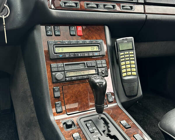 Мерседес С Класс 1996 в Киеве на Automoto.ua Синий Мерседес С Класс, объемом двигателя 5 л и пробегом 182 тыс. км за 19950 $, фото 21 на Automoto.ua