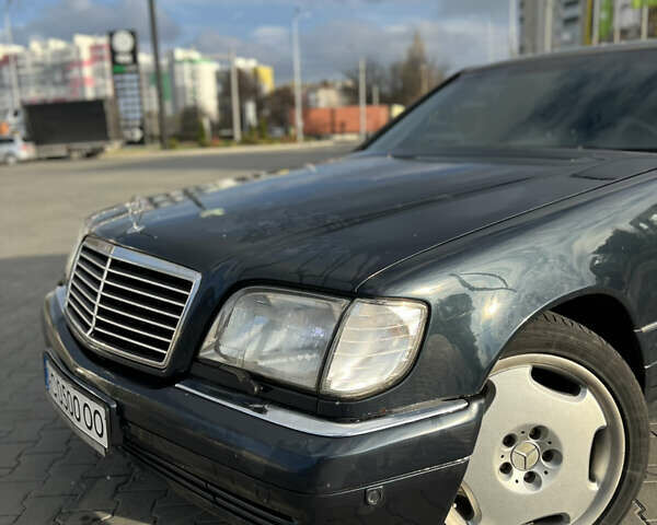 Синий Мерседес С Класс, объемом двигателя 4.97 л и пробегом 300 тыс. км за 8777 $, фото 10 на Automoto.ua