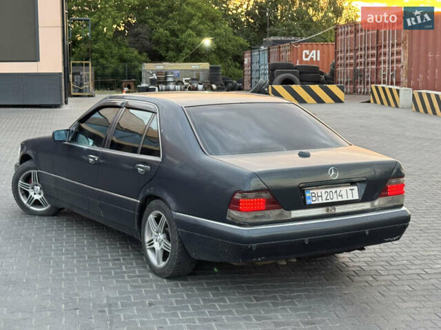 Синий Мерседес С Класс, объемом двигателя 3 л и пробегом 400 тыс. км за 4200 $, фото 17 на Automoto.ua