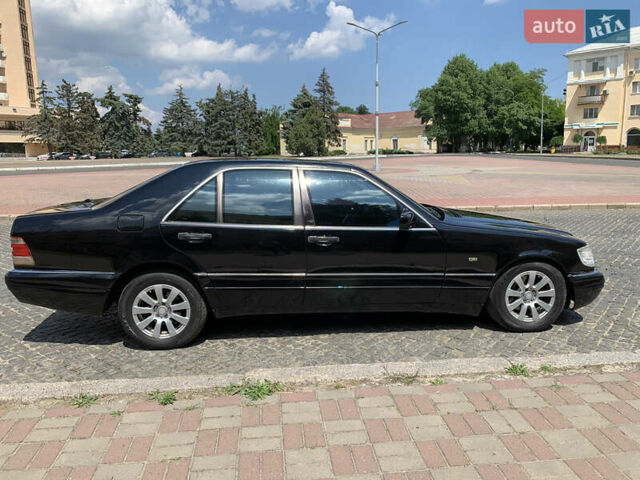 Синий Мерседес С Класс, объемом двигателя 3 л и пробегом 444 тыс. км за 5200 $, фото 7 на Automoto.ua