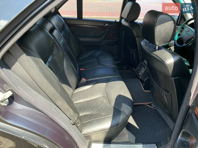 Синий Мерседес С Класс, объемом двигателя 3 л и пробегом 444 тыс. км за 5500 $, фото 16 на Automoto.ua