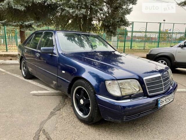 Синий Мерседес С Класс, объемом двигателя 3 л и пробегом 444 тыс. км за 3500 $, фото 2 на Automoto.ua