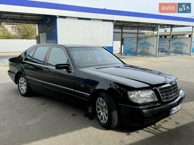 Синий Мерседес С Класс, объемом двигателя 3 л и пробегом 444 тыс. км за 5900 $, фото 2 на Automoto.ua