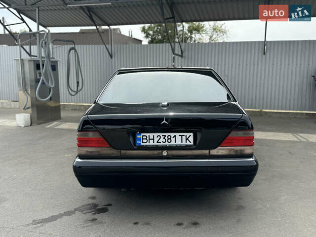 Синий Мерседес С Класс, объемом двигателя 3 л и пробегом 444 тыс. км за 5500 $, фото 5 на Automoto.ua