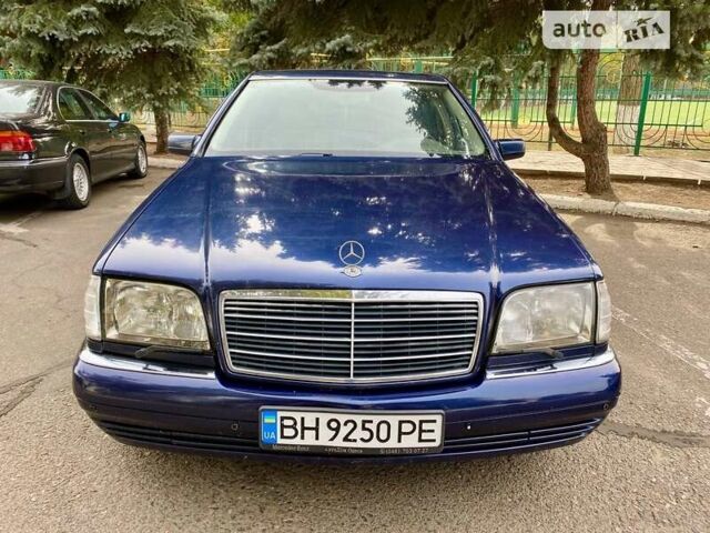 Синий Мерседес С Класс, объемом двигателя 3 л и пробегом 444 тыс. км за 3500 $, фото 3 на Automoto.ua