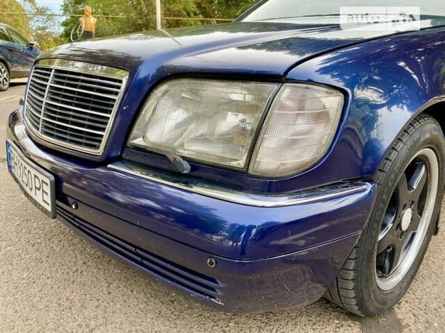 Синий Мерседес С Класс, объемом двигателя 3 л и пробегом 444 тыс. км за 3500 $, фото 5 на Automoto.ua