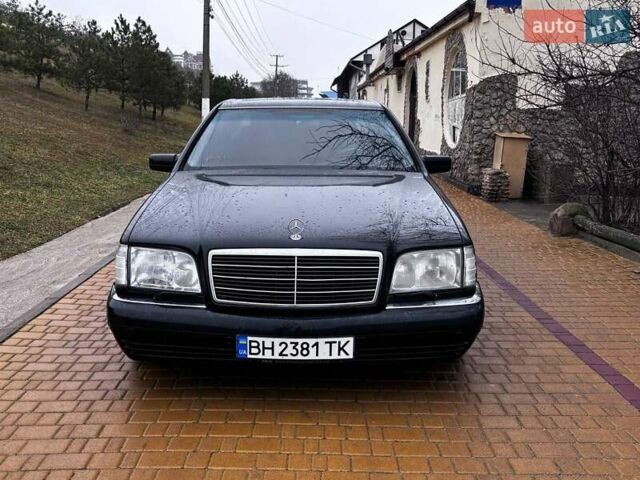 Синий Мерседес С Класс, объемом двигателя 3 л и пробегом 300 тыс. км за 6200 $, фото 10 на Automoto.ua