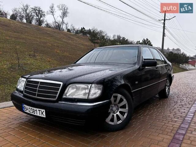 Синий Мерседес С Класс, объемом двигателя 3 л и пробегом 300 тыс. км за 6200 $, фото 2 на Automoto.ua