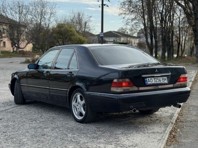 Синий Мерседес С Класс, объемом двигателя 3 л и пробегом 421 тыс. км за 4200 $, фото 1 на Automoto.ua