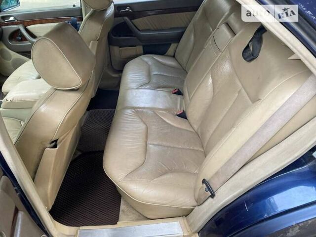 Синий Мерседес С Класс, объемом двигателя 3 л и пробегом 444 тыс. км за 3500 $, фото 19 на Automoto.ua