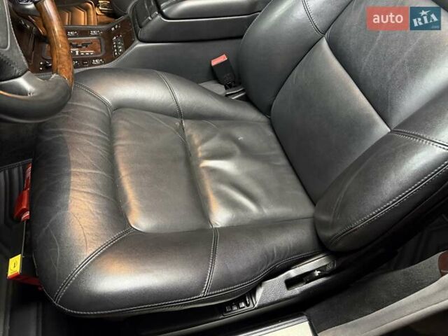 Синий Мерседес С Класс, объемом двигателя 6 л и пробегом 216 тыс. км за 15500 $, фото 7 на Automoto.ua